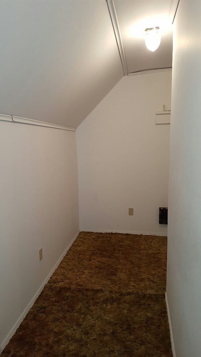 Photo - 1721 W 16th St