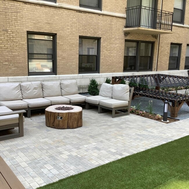 Photo - 4240 N Sheridan Rd Unidad 318