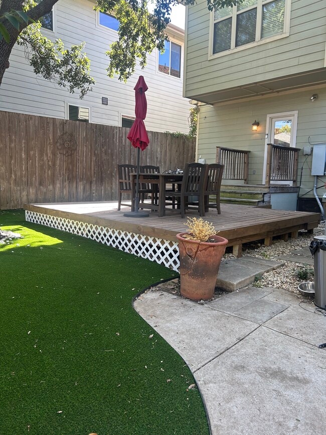 Photo - 5219 Richard Ave