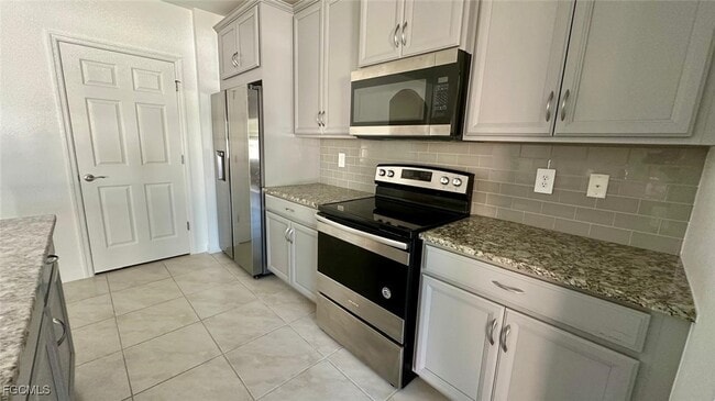 Photo - 3034 Royal Gardens Ave