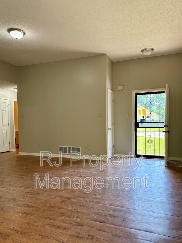 Photo - 4369 Pecan Creek Cir S