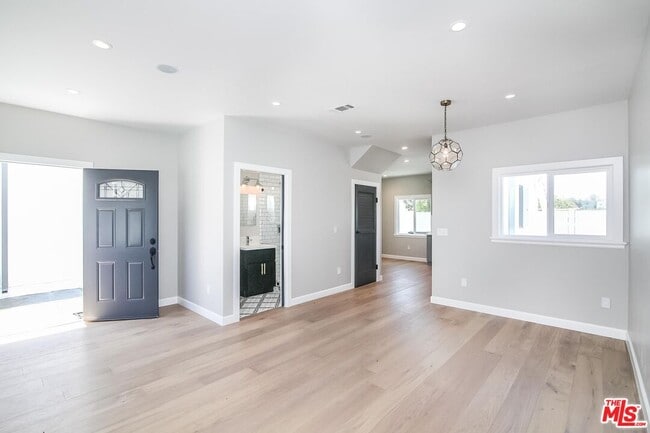 Photo - 1239 S Highland Ave