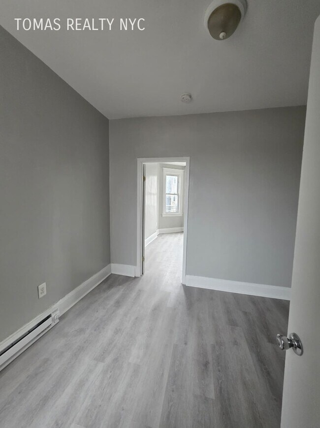 Photo - 41 Linden St Unit 4N