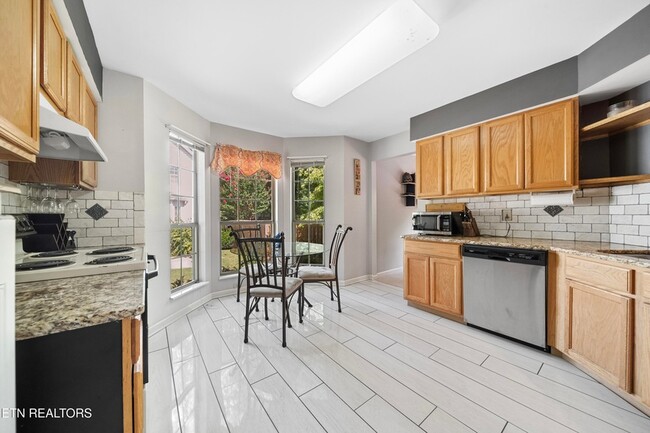 Photo - 10160 Highgate Cir