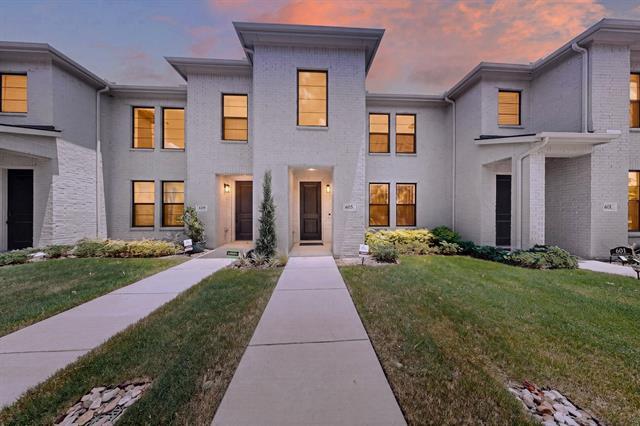 Building Photo - 605 Friendswood Dr