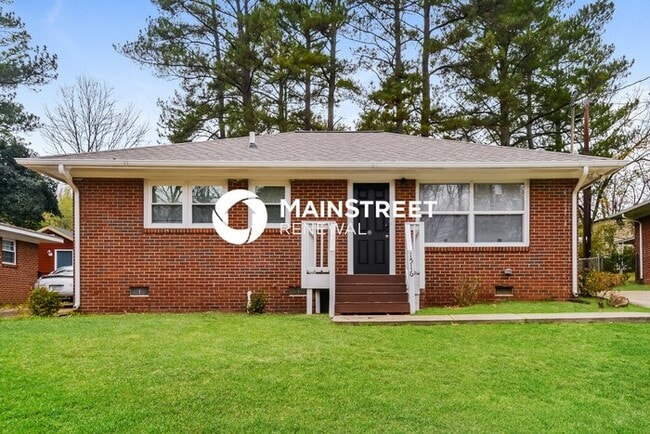 Building Photo - 3 Bedroom Pet-Friendly Home in Durham, NC with Main Street Renewal