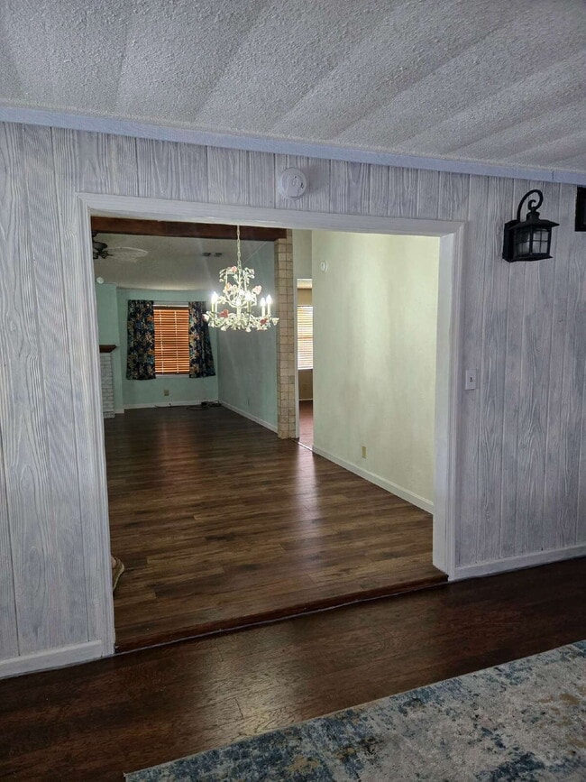Photo - "Charming 3-Bed, 2-Bath Mobile Home Retrea...