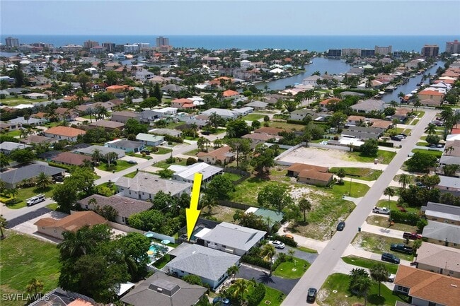 Photo - 564 107th Ave N