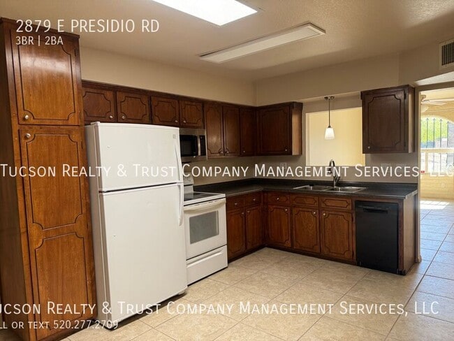 Photo - 2879 E Presidio Rd