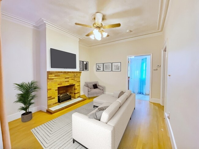 Photo - 44 White St Unit 1