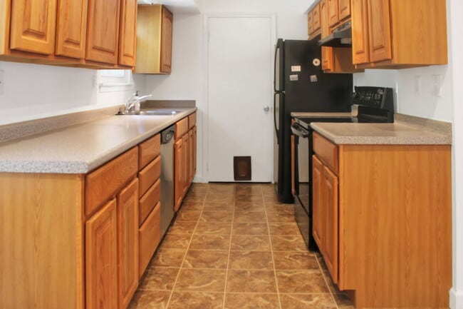 Photo - 3032 Churchill Ct