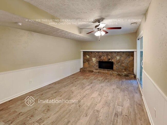 1393 Mountain Overlook