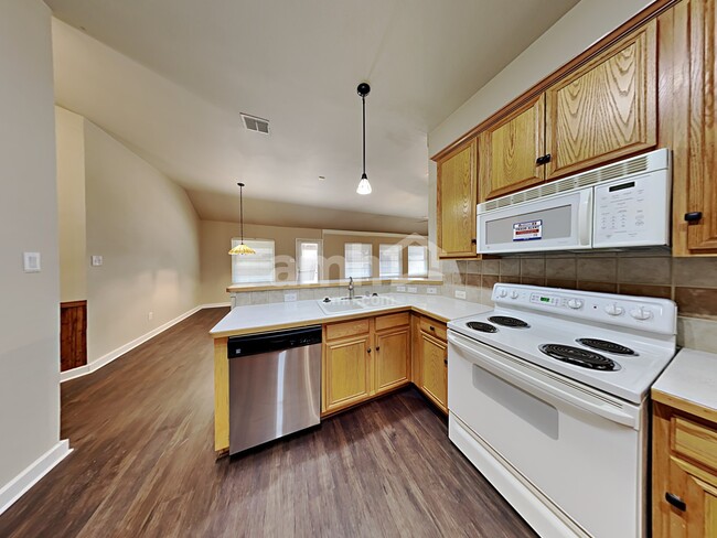 Photo - 206 Rock Meadow Trail