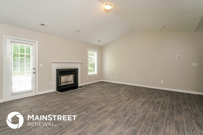 Photo - 110 Hammond Dr