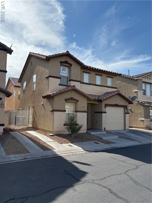 Photo - 1265 Orchard View St
