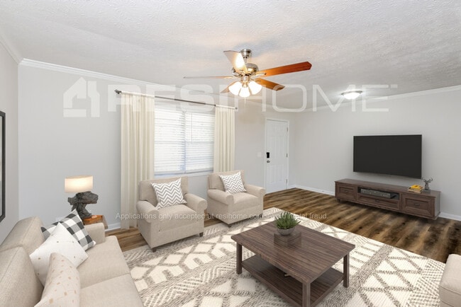 Photo - 811 Sage Ln NW