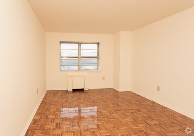 Bedroom - Lafayette House