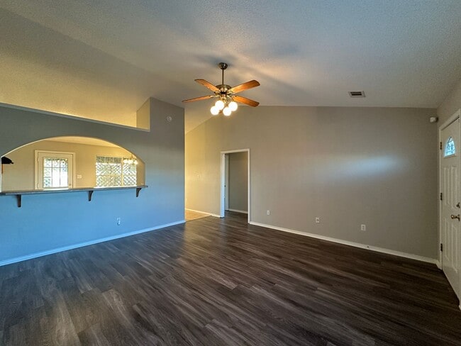 Photo - 700 S.39th Street-