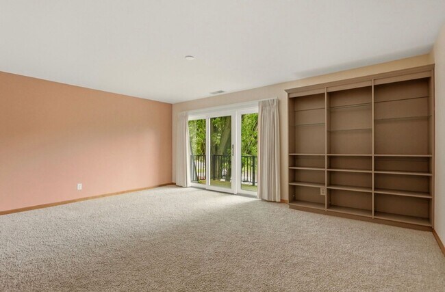 Photo - 2 Bedroom, 1.5 Bath Condo for Rent!