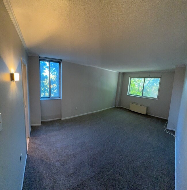 Master Bedroom - 2059 Huntington Ave Unit Huntington  #215
