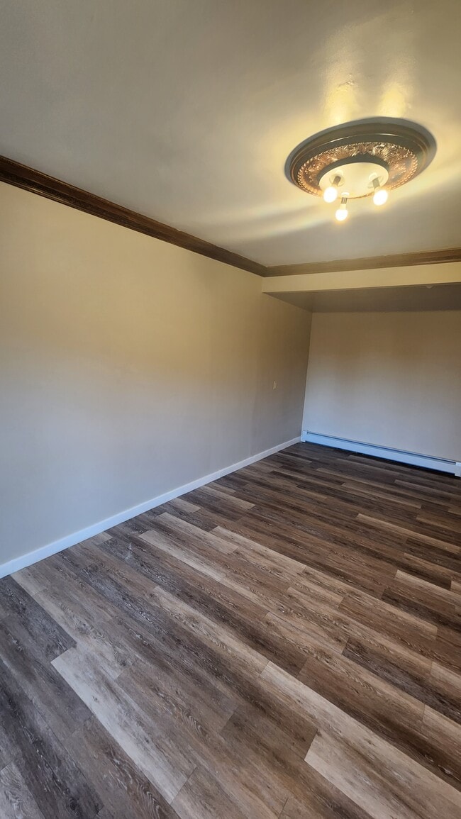 Photo - 38R Monmouth St