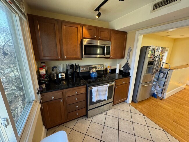 Photo - 208 Holland St Unidad 2