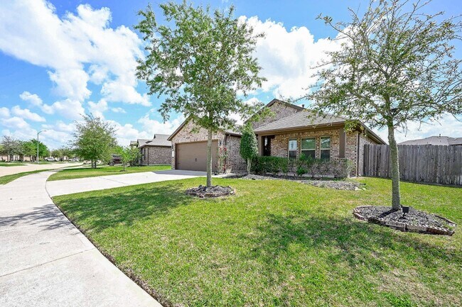 Photo - 18335 Stablewood Manor Trail
