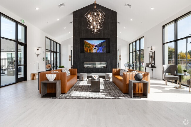 Clubhouse Lounge Angle 1