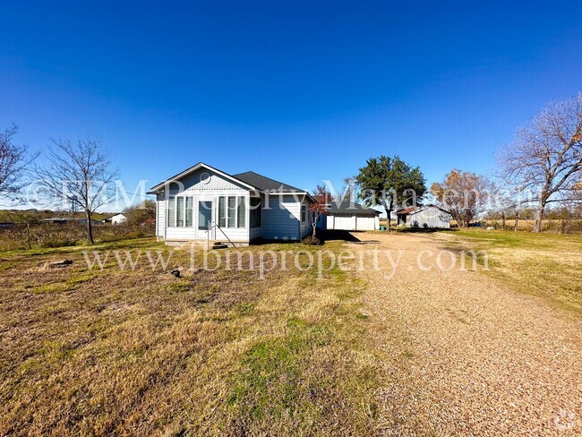 Building Photo - 1900 Creechville Rd Rental