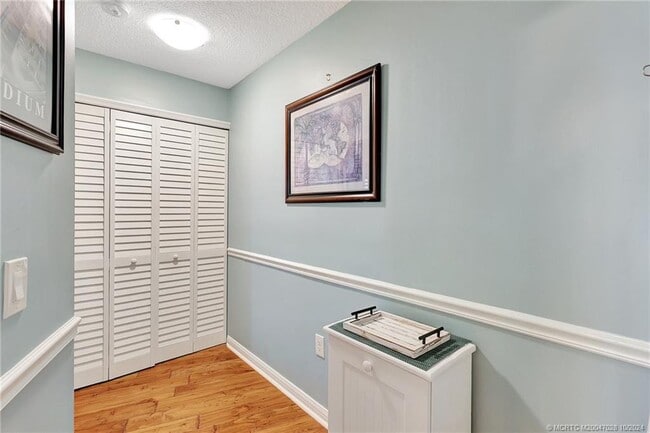 Photo - 150 SE Four Winds Dr Unit B303