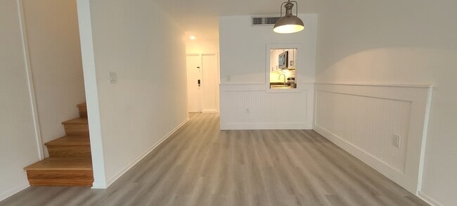 Photo - 601 SW 75th St