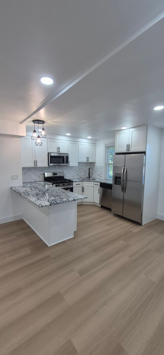 Photo - 5575 Ogontz Ave Unit First Floor