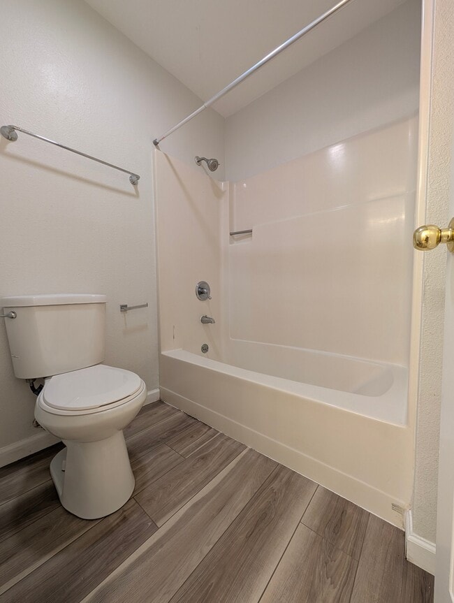 Photo - 7517 Old Redmond Rd