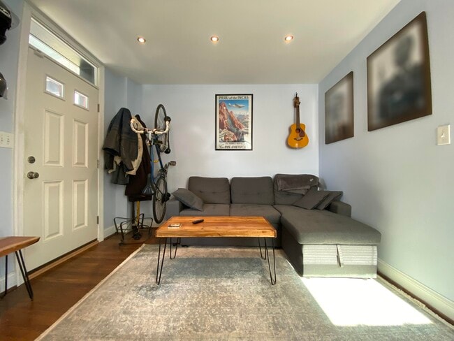 Photo - 1743 L St NE