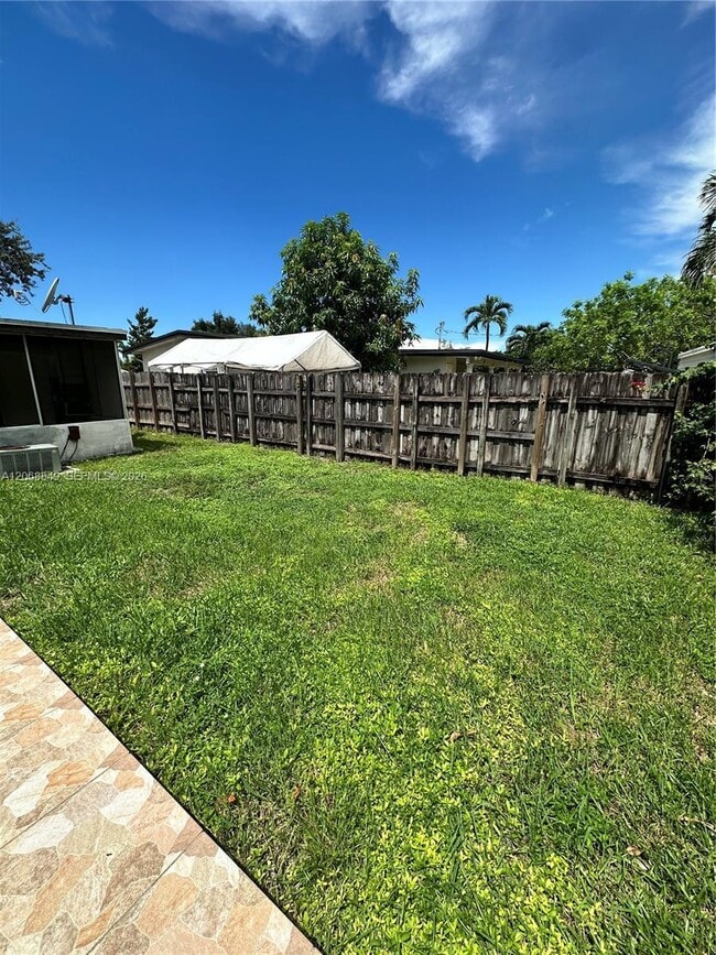 Photo - 3101 SW 102nd Pl