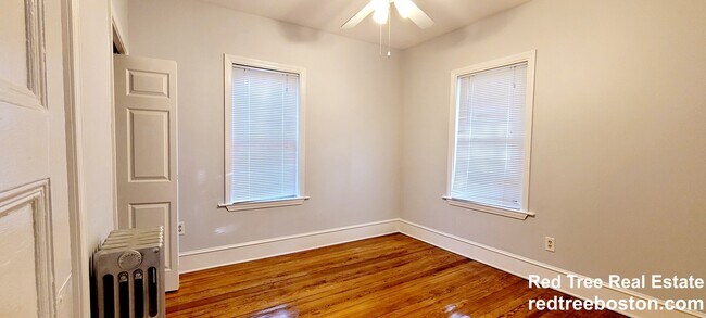 Photo - 14 Dalrymple St Unidad 3