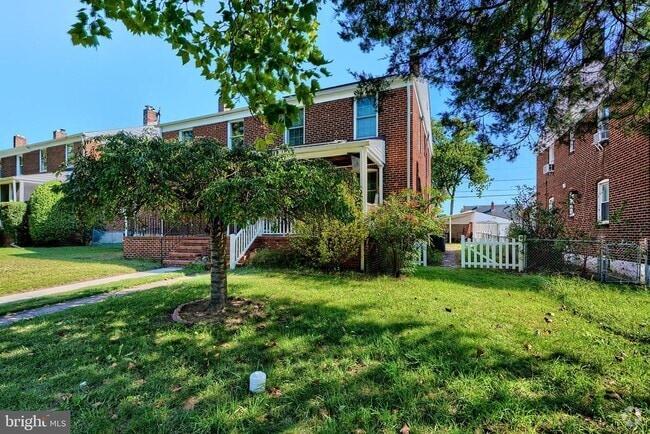 Building Photo - 3135 Liberty Pkwy Rental