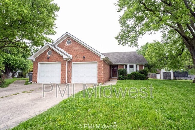 Photo - 406 Tulip Dr