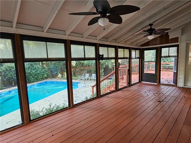 Photo - 3228 Turtle Lake Dr SE