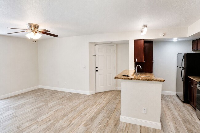 Photo - 5156 Conroy Rd