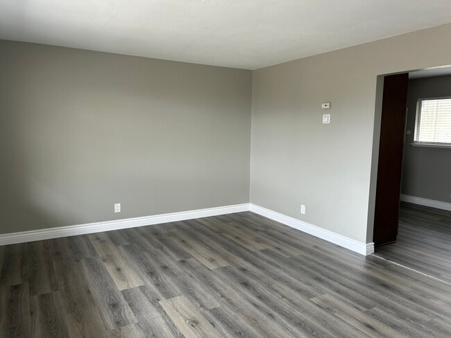 Photo - 3608 Midvale Ave Unit B
