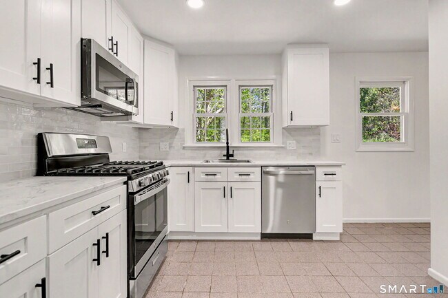 Photo - 73 Ceil Rd