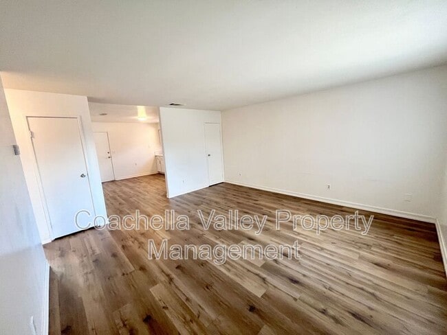 Photo - 73361 Catalina Way