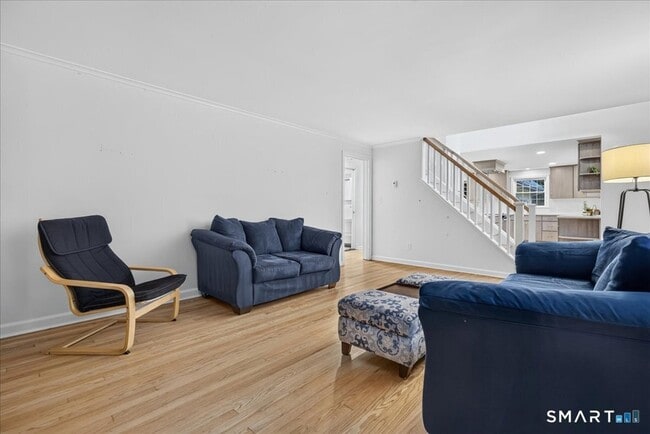 45 Richmond Ave