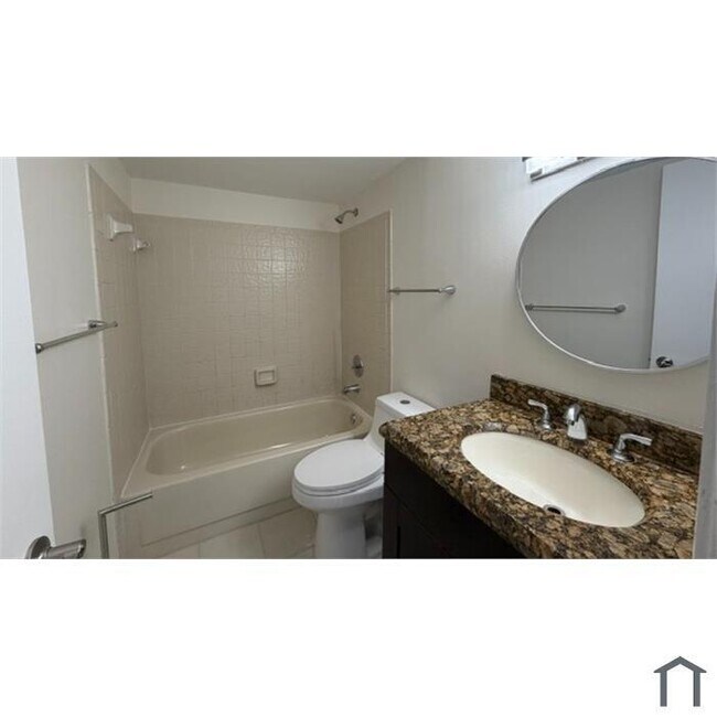 819 Twin Lakes Dr Unit 31-C