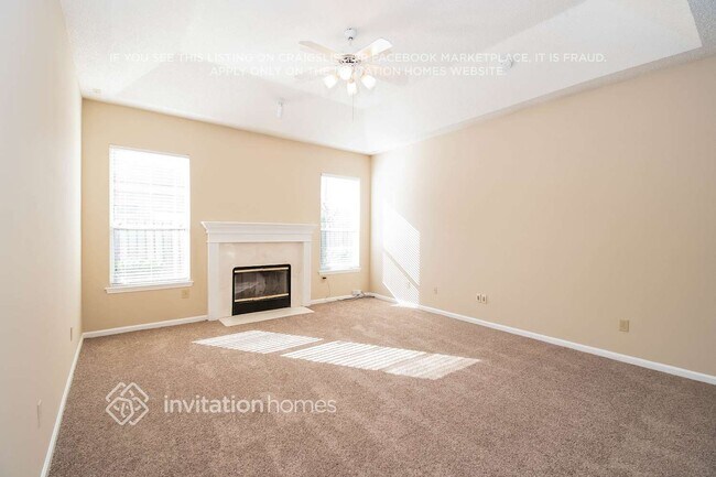 Photo - 11836 Lake Fern Dr