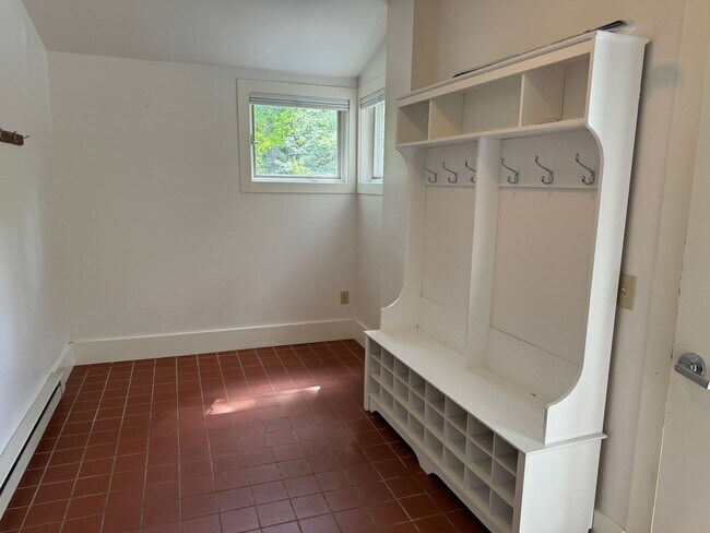 Photo - Beaver Meadow Road Unit Cottage