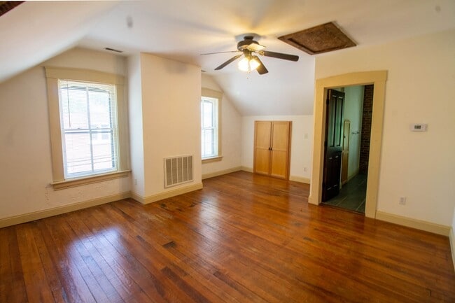 Photo - N 3rd St. Unit 3