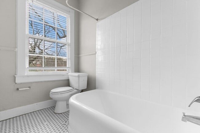 Clairmont Apartments