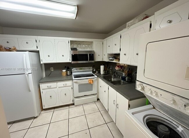 Photo - 7830 Northwest 33rd Street Unidad 506